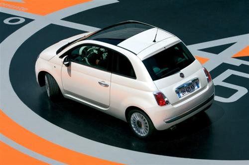 Fiat 500 ofici�ln�