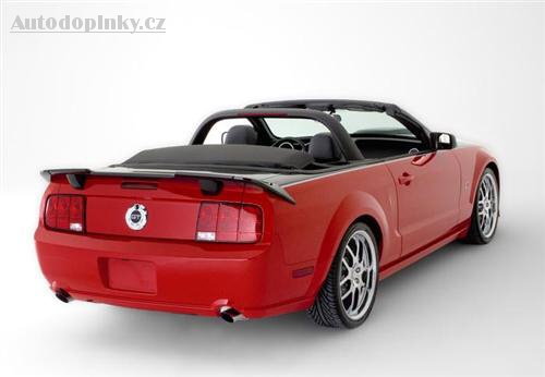 Mustang Convertible od Roush