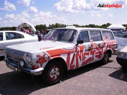 Milovice po sedm�