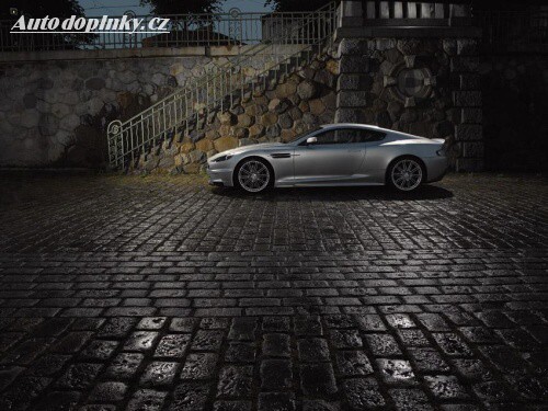 Aston Martin DBS pro mu�e s velk�m M