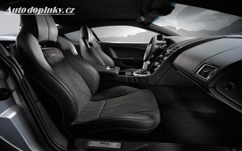 Aston Martin DBS pro mu�e s velk�m M