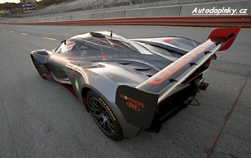 Mazda Furai v re�lu