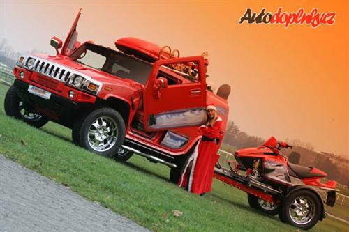 Santa osedlal Hummer H2