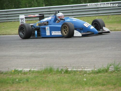 Formule a prototypy op�t na okruz�ch v �R