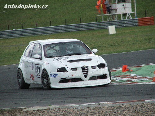M�R s Mercedesy DTM v �ele