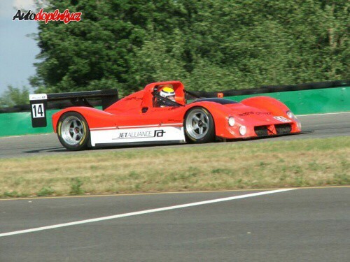 Ferrari 333 versus PRC