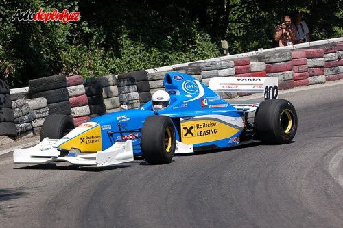Na Bab� zv�t�zil Vilarino s F3000, Bene� �tvrt�.