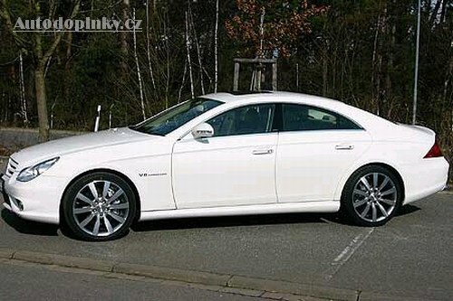 tuning-aktuality/00_rok_2005/13_04_2005_mercedes_cls/1
