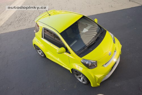 Tuningov� Scion iQ