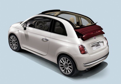 Fiat 500 shodil st�echu