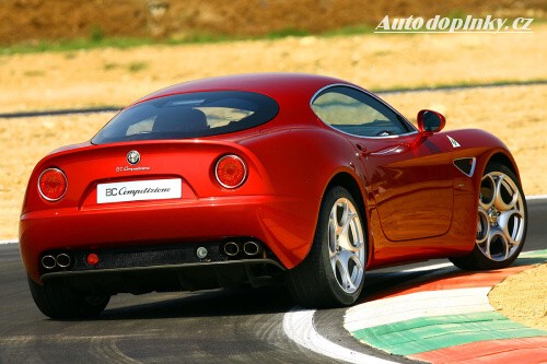 P��t� 8C na podvozku Ferrari