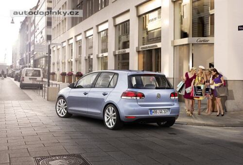 Nov� Golf odhalen
