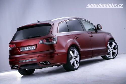 Audi Q7 Street Rocket