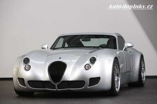 Wiesmann s desetiv�lcem M5