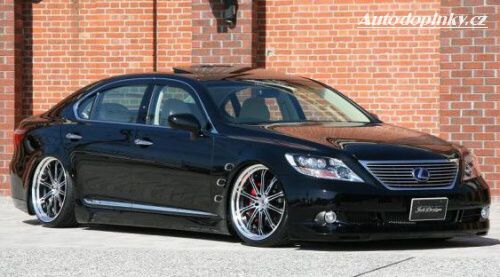 Lexus podle Job Design