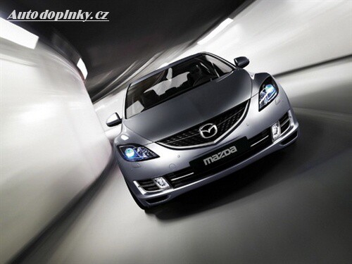 Mazda p�edstav� novou �estku