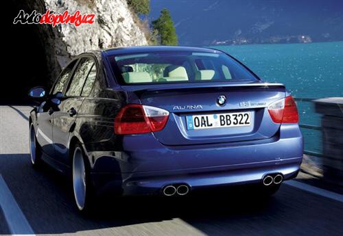 Alpina B3 Bi-Turbo exceluje