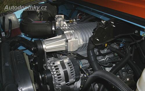 Hummer GT s 556 ko�mi