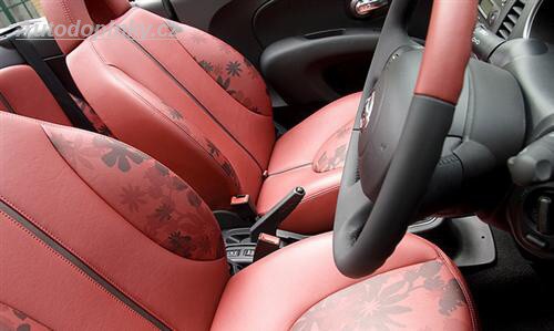 Nissan Micra C+C+Conran